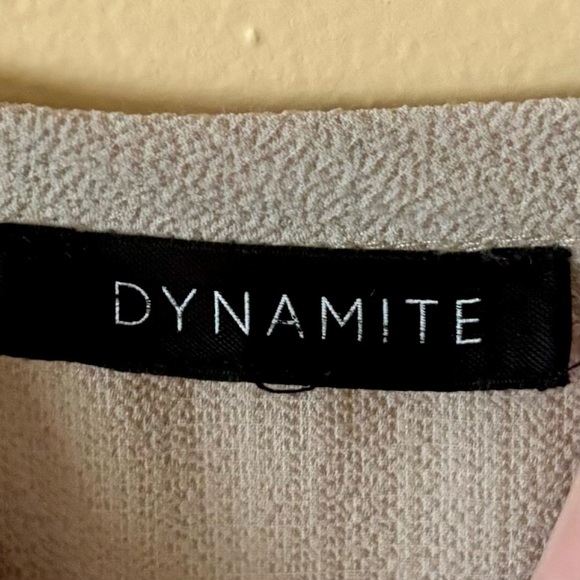 Dynamite| Stylish Taupe-Grey Embellished Light Sleeveless Tank Top Blouse Sz M - Picture 4 of 5